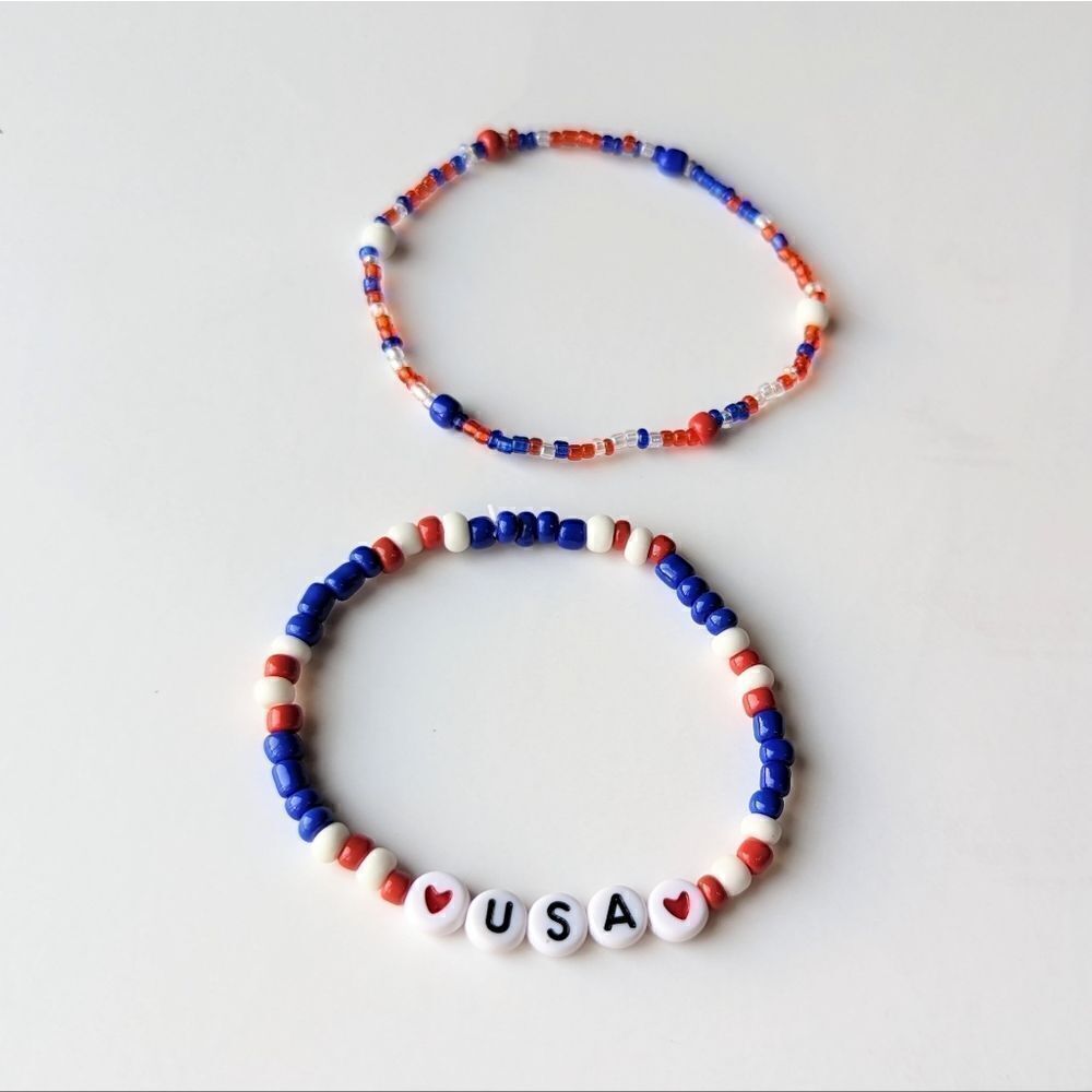 4 Taylor Swift Handmade Bracelets Miss Americana Friendship Bracelets - Picture 6 of 7